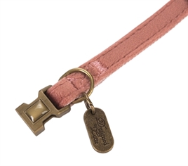 BAASJE - Erkend huiselijk hondenpension - DIERENOPPAS - DESIGNED BY LOTTE - halsband - fluco - kattenhalsbanden - roze