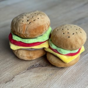 BAASJE - Erkend huiselijk hondenpension - Play - Amercian Classic - Burger5