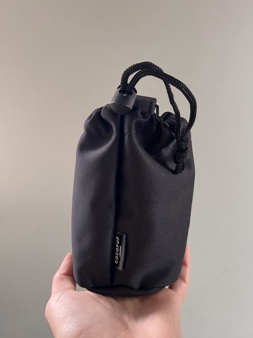 BAASJE - dierenoppas - Cocopup London - Drawstring Treat Pouch - Plain Black1